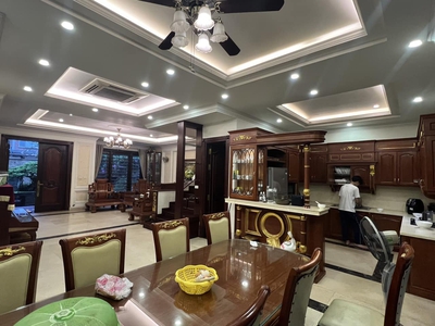 Chính chủ cho thuê căn hộ 2N1K tại phố chùa láng 1488