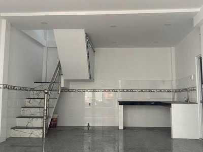 Chính chủ cho thuê căn hộ 2N1K tại phố chùa láng 388