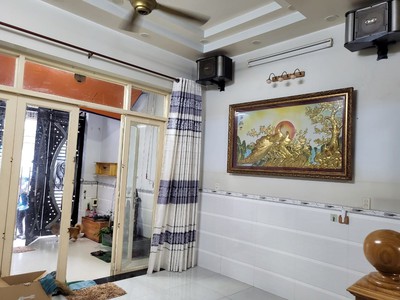 Chính chủ cho thuê căn hộ 2N1K tại phố chùa láng 578