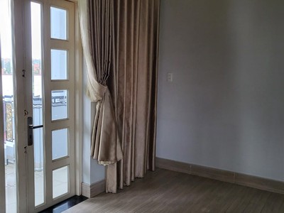 Chính chủ cho thuê căn hộ 2N1K tại phố chùa láng 581