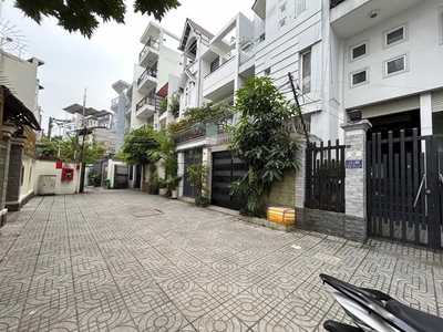 Chính chủ cho thuê căn hộ 2N1K tại phố chùa láng 383