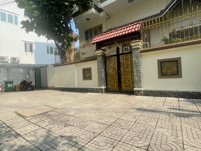 Chính chủ cho thuê căn hộ 2N1K tại phố chùa láng 384