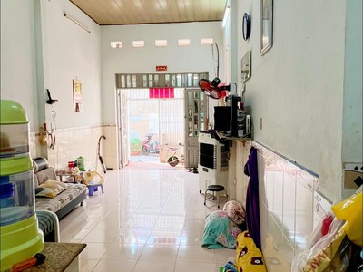 Chính chủ cho thuê căn hộ 2N1K tại phố chùa láng 236