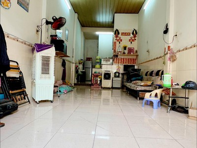 Chính chủ cho thuê căn hộ 2N1K tại phố chùa láng 238