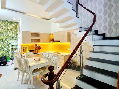 Chính chủ cho thuê căn hộ 2N1K tại phố chùa láng 370