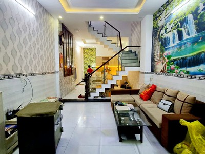 Chính chủ cho thuê căn hộ 2N1K tại phố chùa láng 372