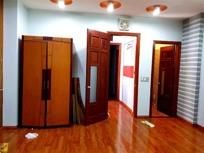 Chính chủ cho thuê căn hộ 2N1K tại phố chùa láng 872