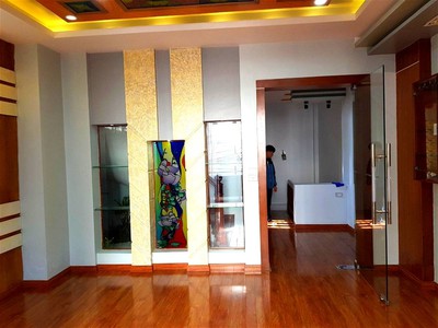 Chính chủ cho thuê căn hộ 2N1K tại phố chùa láng 869