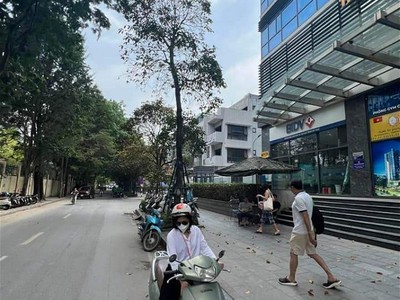 Chính chủ cho thuê căn hộ 2N1K tại phố chùa láng 258