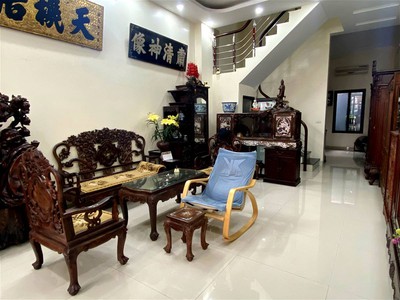 Chính chủ cho thuê căn hộ 2N1K tại phố chùa láng 1097