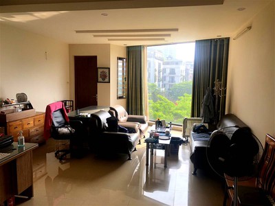 Chính chủ cho thuê căn hộ 2N1K tại phố chùa láng 151