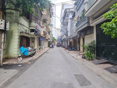 Chính chủ cho thuê căn hộ 2N1K tại phố chùa láng 549