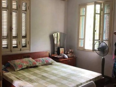 Chính chủ cho thuê căn hộ 2N1K tại phố chùa láng 127