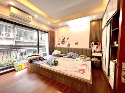 Chính chủ cho thuê căn hộ 2N1K tại phố chùa láng 416