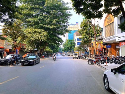 Chính chủ cho thuê căn hộ 2N1K tại phố chùa láng 404