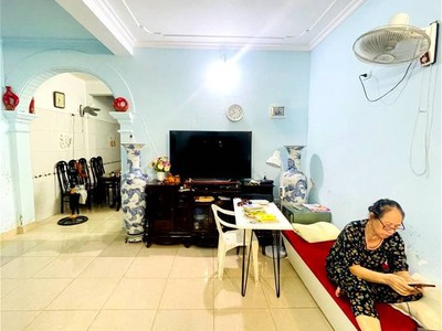 Chính chủ cho thuê căn hộ 2N1K tại phố chùa láng 1558
