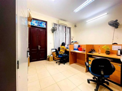 Chính chủ cho thuê căn hộ 2N1K tại phố chùa láng 116