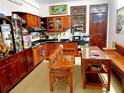 Chính chủ cho thuê căn hộ 2N1K tại phố chùa láng 1120