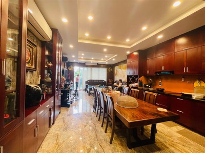 Chính chủ cho thuê căn hộ 2N1K tại phố chùa láng 1197