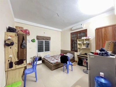 Chính chủ cho thuê căn hộ 2N1K tại phố chùa láng 1389