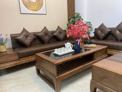 -E có 1 căn nhà mặt phố 4 tầng đẹp sang xịn mịn cần tìm chủ nhân mới 0