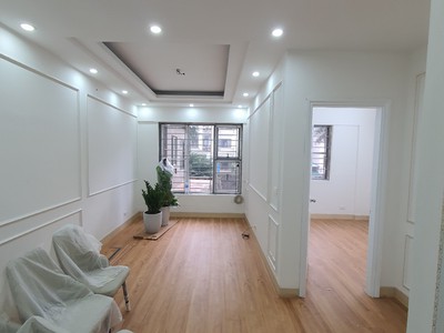 Chính chủ bán gấp căn hộ 2 ngủ ban công Đông Nam 70m2,Kiến Hưng,Hà Đông. 0