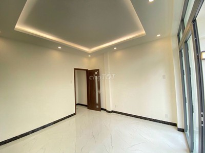 Chính chủ cho thuê căn hộ 2N1K tại phố chùa láng 1826
