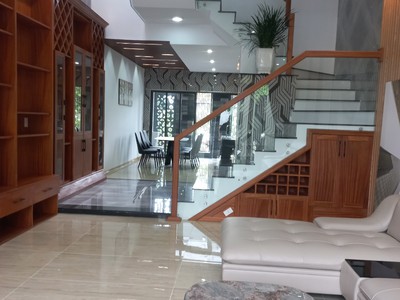 Chính chủ cho thuê căn hộ 2N1K tại phố chùa láng 1687
