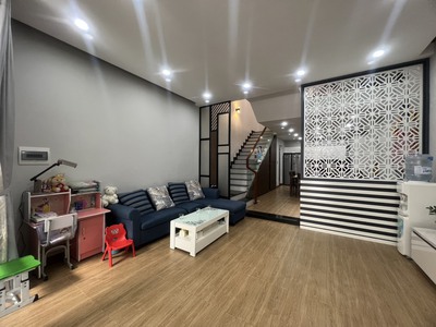 Chính chủ cho thuê căn hộ 2N1K tại phố chùa láng 2351