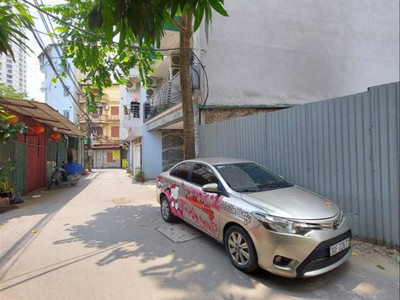 Chính chủ cho thuê căn hộ 2N1K tại phố chùa láng 1710