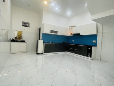 Chính chủ cho thuê căn hộ 2N1K tại phố chùa láng 1677