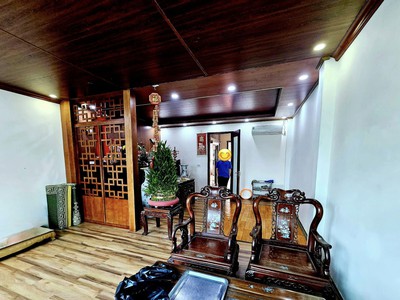 Chính chủ cho thuê căn hộ 2N1K tại phố chùa láng điện nước giá dân 311