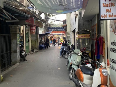 Chính chủ cho thuê căn hộ 2N1K tại phố chùa láng điện nước giá dân 222
