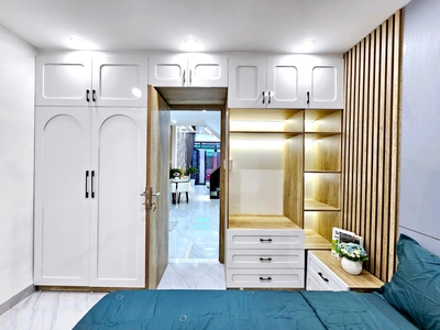 Chính chủ cho thuê căn hộ 2N1K tại phố chùa láng 2226