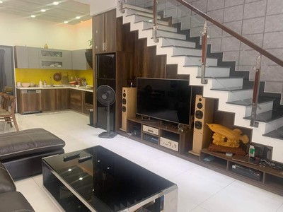 Chính chủ cho thuê căn hộ 2N1K tại phố chùa láng 1733