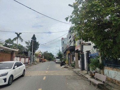 Nhỉnh 2 tỷ nhà đẹp khu nam việt á full nội thất sát sông hàn-gần biển 3