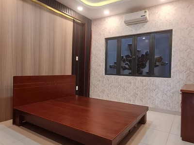 Chính chủ cho thuê căn hộ 2N1K tại phố chùa láng 1659
