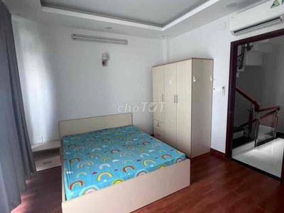 Chính chủ cho thuê căn hộ 2N1K tại phố chùa láng 1840