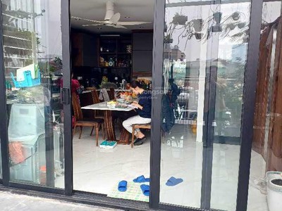 Chính chủ cho thuê căn hộ 2N1K tại phố chùa láng 2068