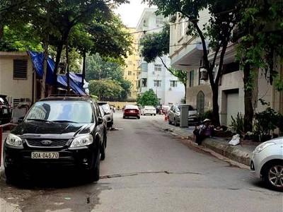 Chính chủ cho thuê căn hộ 2N1K tại phố chùa láng 2228