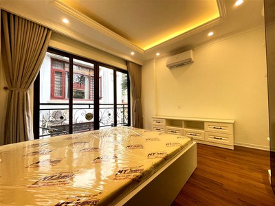 Chính chủ cho thuê căn hộ 2N1K tại phố chùa láng 2316