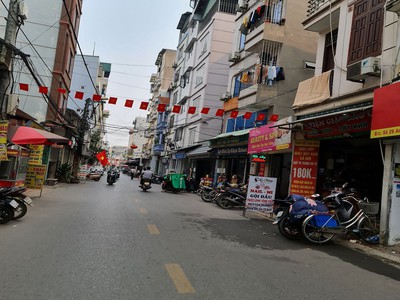 Chính chủ cho thuê căn hộ 2N1K tại phố chùa láng 2197