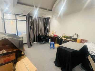 Chính chủ cho thuê căn hộ 2N1K tại phố chùa láng điện nước giá dân 157
