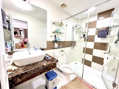 Chính chủ cho thuê căn hộ 2N1K tại phố chùa láng 2156