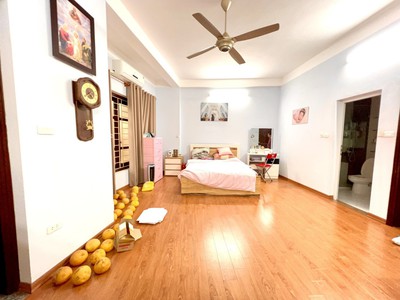 Chính chủ cho thuê căn hộ 2N1K tại phố chùa láng 2153