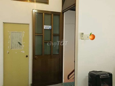 Chính chủ cho thuê căn hộ 2N1K tại phố chùa láng điện nước giá dân 1044