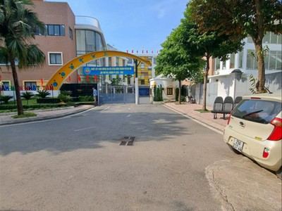 Chính chủ cho thuê căn hộ 2N1K tại phố chùa láng điện nước giá dân 1696