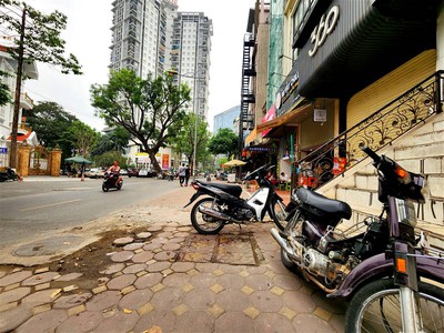 Chính chủ cho thuê căn hộ 2N1K tại phố chùa láng điện nước giá dân 1202