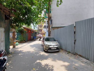 Chính chủ cho thuê căn hộ 2N1K tại phố chùa láng điện nước giá dân 1992