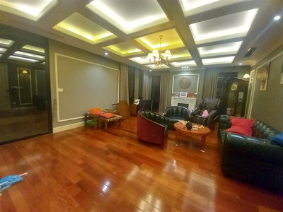 Chính chủ cho thuê căn hộ 2N1K tại phố chùa láng điện nước giá dân 1721